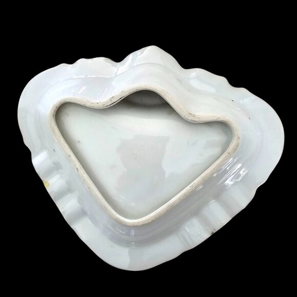 Antique Heart Porcelain Ashtray w/ Hand Painted Windmill & Gilt Scrolls 1910s–30 - Picture 3 of 9